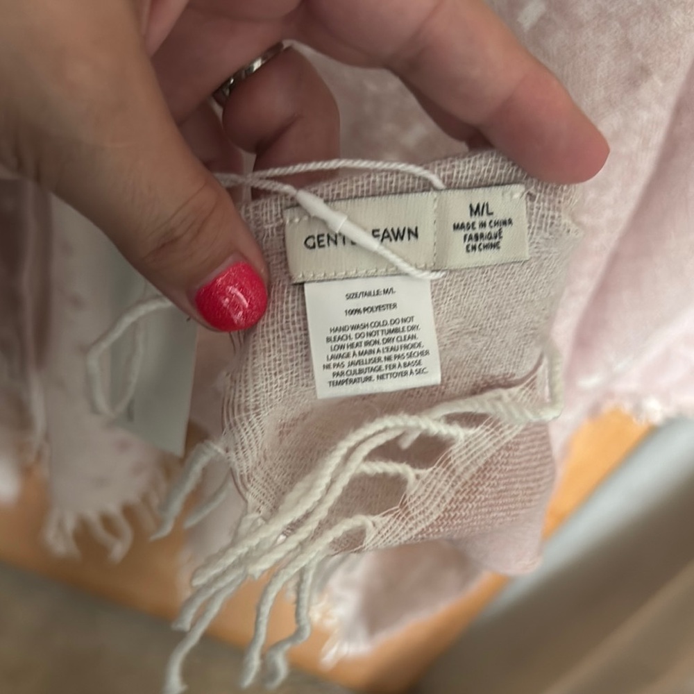 Gentle Fawn M/L Pink Poncho with Fringe and Open Front - Picture 2 of 8